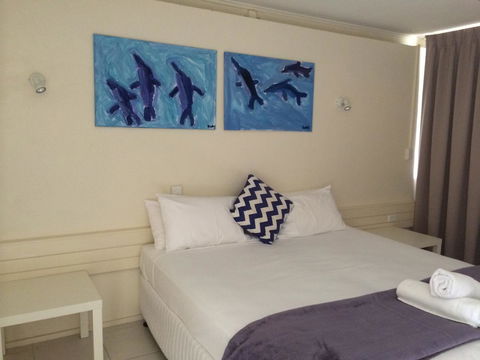 Arcadia Village Motel - Brisbane Tourism 5