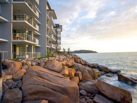 Grand Mercure Apartments Magnetic Island - Brisbane Tourism 12