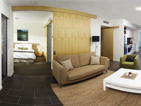 Grand Mercure Apartments Magnetic Island - Brisbane Tourism 15