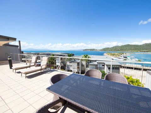 Grand Mercure Apartments Magnetic Island - Brisbane Tourism 11