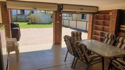 Island Homestay - Tourism Brisbane 4