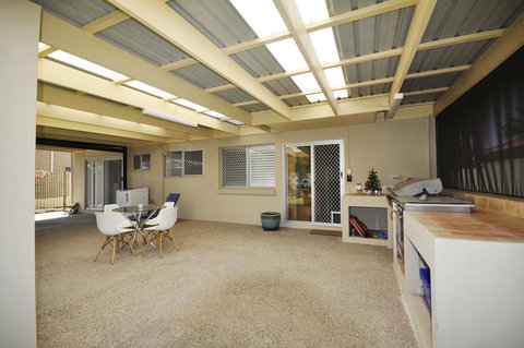 Ocean Wave - Tourism Brisbane 20