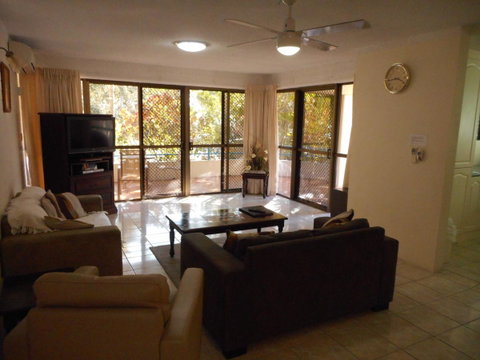 Placid Waters Holiday Apartments - Brisbane Tourism 13