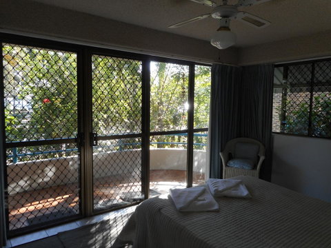 Placid Waters Holiday Apartments - Brisbane Tourism 15