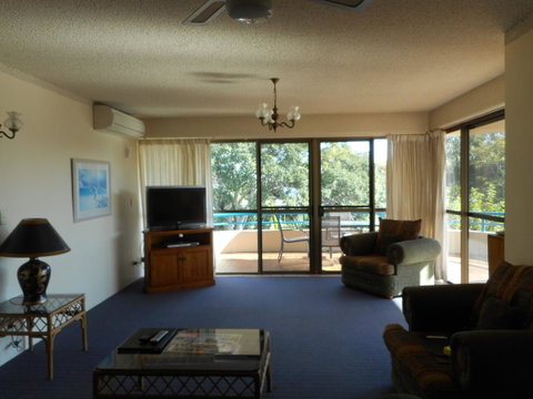 Placid Waters Holiday Apartments - Brisbane Tourism 17