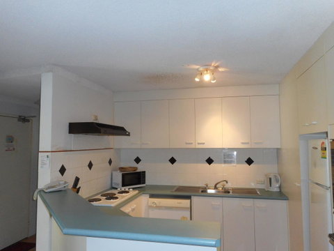 Placid Waters Holiday Apartments - Brisbane Tourism 12