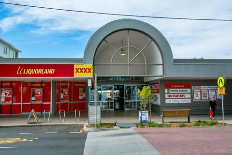 Everything You Need Including A Pool! Karoonda Sands Apartments - Brisbane Tourism 1