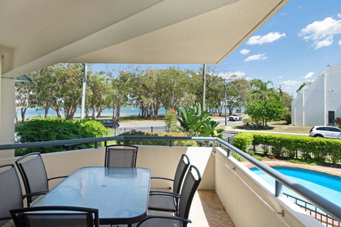 Everything You Need Including A Pool! Karoonda Sands Apartments - Brisbane Tourism 0
