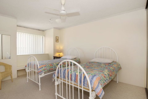 Everything You Need Including A Pool! Karoonda Sands Apartments - Brisbane Tourism 15