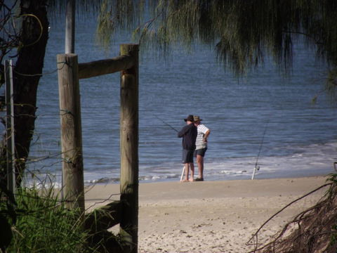 LISTEN TO THE SURF From Rickman Pde, Woorim - Brisbane 4u 2