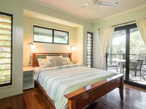 Billa Blue By Discover Stradbroke - Tourism Brisbane 0