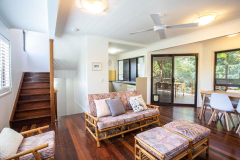 Point Break Beach House - Tourism Brisbane 2