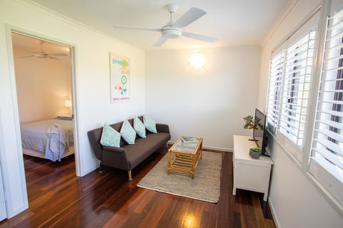 Point Break Beach House - Tourism Brisbane 10