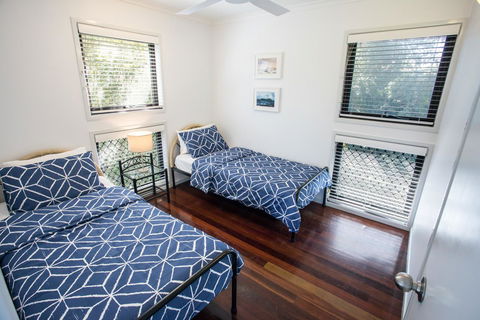 Point Break Beach House - Tourism Brisbane 15