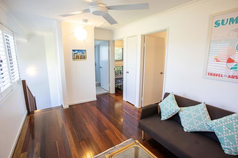 Point Break Beach House - Tourism Brisbane 11