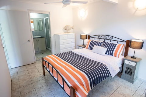 Point Break Beach House - Tourism Brisbane 13
