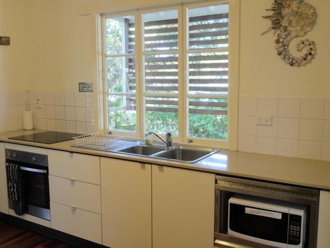 Frenchmans Cottage - Tourism Brisbane 12
