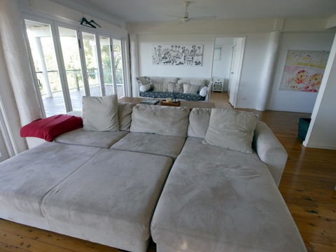 Annie's White House - Tourism Brisbane 17
