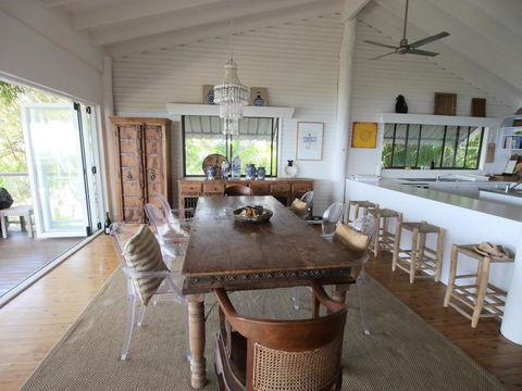 Annie's White House - Tourism Brisbane 4