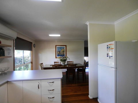 Amity Beach House - Tourism Brisbane 6