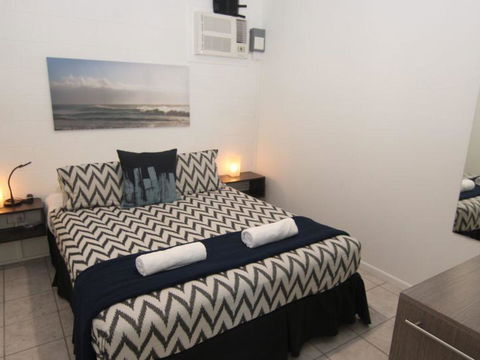 Portofino Unit 5 - Tourism Brisbane 3