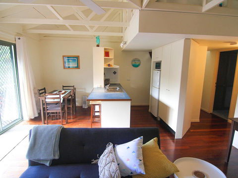 17 Pt Lookout Beach Resort - Tourism Brisbane 13