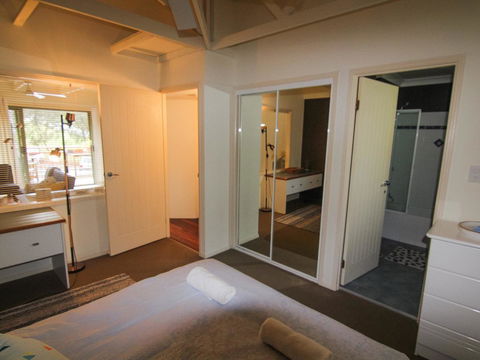 17 Pt Lookout Beach Resort - Tourism Brisbane 1