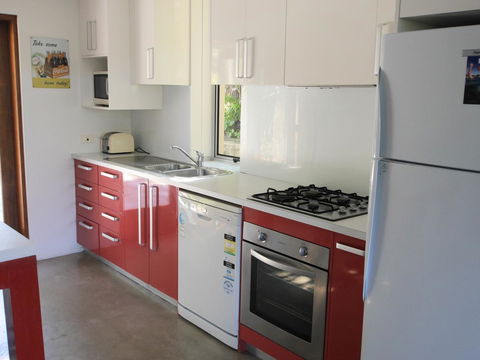 A AAA C-SHACK - Tourism Brisbane 10