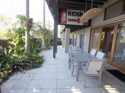 A AAA C-SHACK - Tourism Brisbane 2
