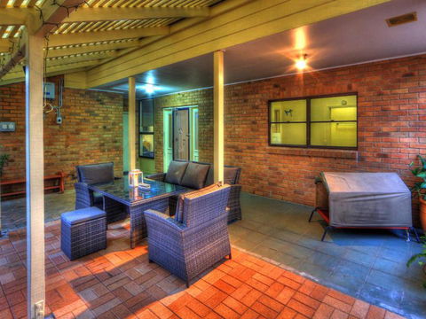 Belle Vue Beach House By Discover Stradbroke - Tourism Brisbane 7