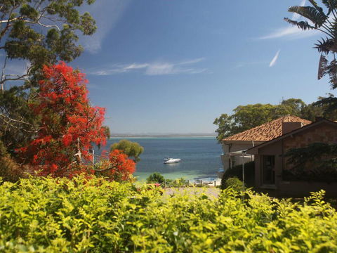 'Dutchies Vista' 1/45 Christmas Bush Ave - Ground Floor Duplex With Stunning Water Views - Brisbane Tourism 0