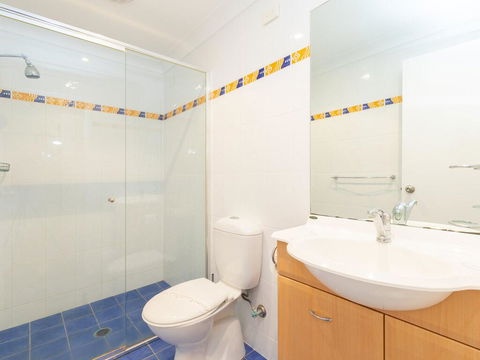 'Dutchies Vista' 1/45 Christmas Bush Ave - Ground Floor Duplex With Stunning Water Views - Brisbane Tourism 3