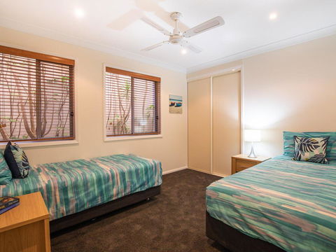 'Dutchies Vista' 1/45 Christmas Bush Ave - Ground Floor Duplex With Stunning Water Views - Brisbane Tourism 1
