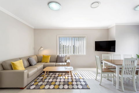 'Tween Bays', Ocean Beach Road, 3/39 - Tourism Brisbane 1