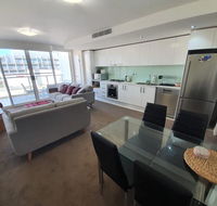 just listed Bolton St 1br 350m walk to Newcastle beach  Wifi end Eand - Tourism Brisbane