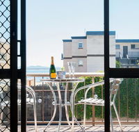 1 'BAHIA' 47 RONALD AVE - GREAT LOCATION WITH FILTERED WATER VIEWS - Tourism Brisbane