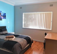 1 Double Quaint Private room near public bus transport - SHAREHOUSE - Tourism Brisbane