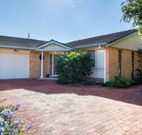 1/4 Huntly Close - Brisbane Tourism