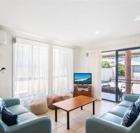 1/54 Parkes Airconditioned - Brisbane Tourism