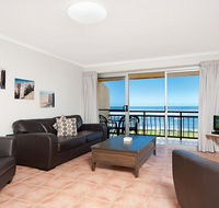 10T Beachfront Apartments - Brisbane Tourism