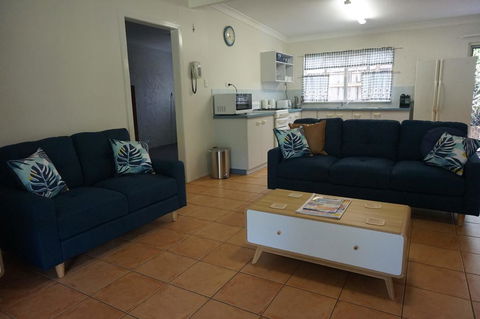 11 Bomburra Court - Rainbow Beach, Comfortable Beach House, Plenty Of Boat Parking - Tourism Brisbane 0