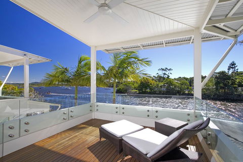12 Noosa Parade - Tourism Brisbane 1