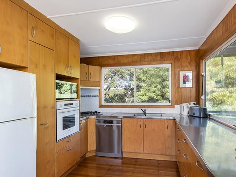 12 Yarrong Road - Tourism Brisbane 3