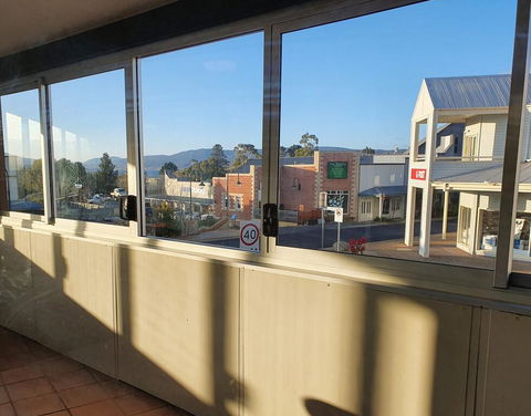 19 Lakeview Plaza - Tourism Brisbane 0