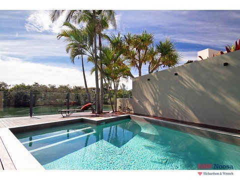 19 Witta Circle - Tourism Brisbane 0