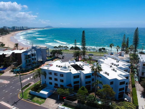 2 Bedroom Private Unit - Alexandria Apartments - Tourism Brisbane 3