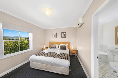 2 Bedroom Villa @ Oaks Cypress Lakes Resort - Tourism Brisbane 1