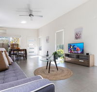 2 Bedroom w/Parking Near Central Cessnock - Tourism Brisbane