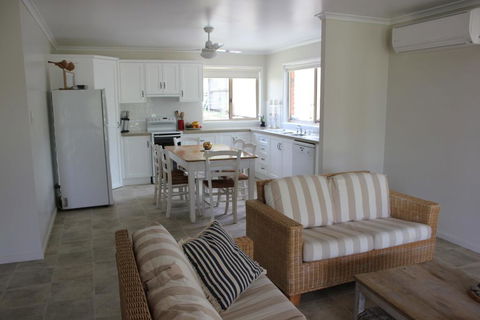 2/51 Carlo Road - Rainbow Beach - Tourism Brisbane 0