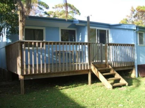 2/9 Donlan Rd - Delightful Donlan - Brisbane Tourism 0